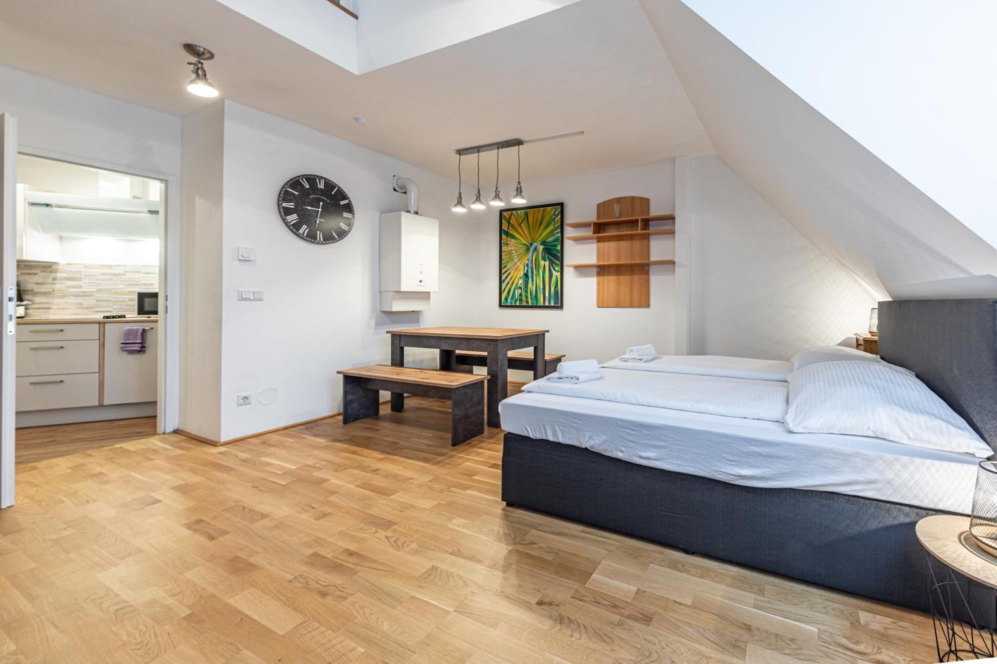 Penthouse Suites By Jr City Apartments Viena Exterior foto